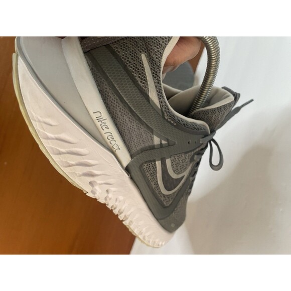 Nike React Infinity Flyknit 2 Women's Sneaker Size 8 Running Shoes AT1369 Gray - Picture 6 of 7